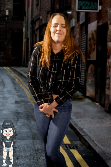 Photos | Wetting in a Dark Alley - Omorashi general - Omorashi
