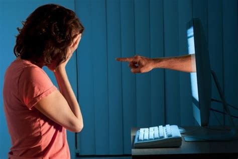 Кибербуллинг – что это и как с этим бороться? Интернет Напрокат Пара