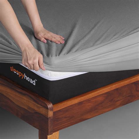 Buy Waterproof Queen Size Mattress Protector | Sleepyhead