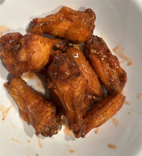 Basic hot wings : r/Wings