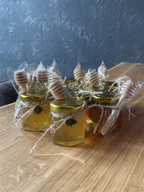 Steve W.💙🇺🇦 on Twitter: "@V_greys Brilliant Victoria, I bet it tastes