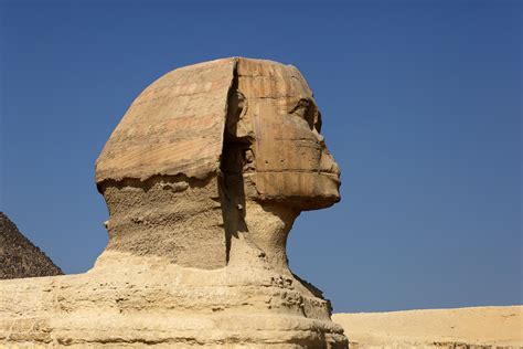 File:Sphinx of Giza 9059.jpg - Wikimedia Commons