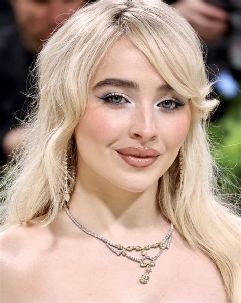 Sabrina Carpenter : r/Celebhub