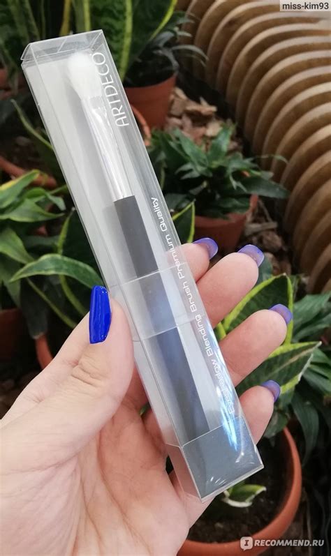 Кисть для теней ArtDeco Eyeshadow Blending Brush Premium Quality ...