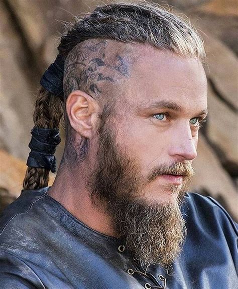 Vikings Ragnar Travis Fimmel