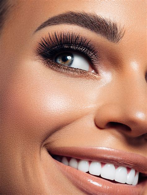 how to make your lashes grow