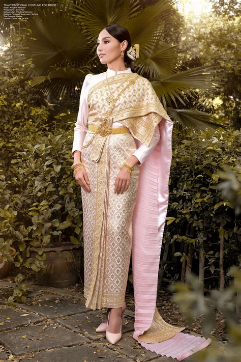 THAI TRADITIONAL COSTUME FOR BRIDE on Behance