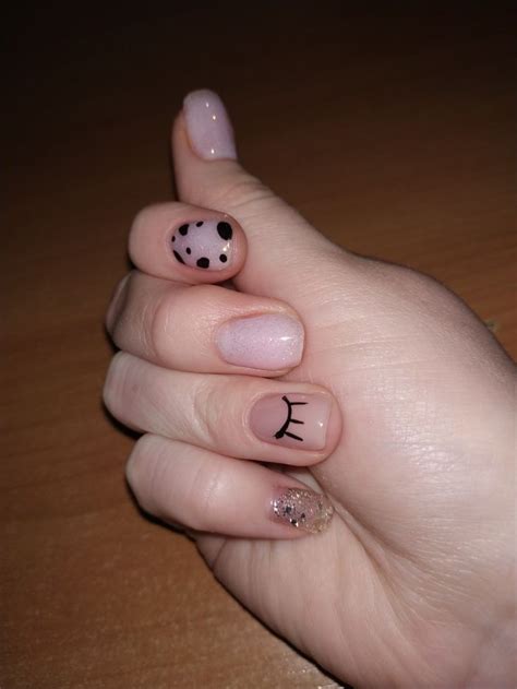 Нежный блестящий маникюр 2021 | Nails, Beauty