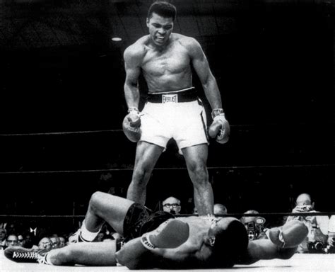 Muere 'The Fight Doctor', el médico que no pudo retirar a tiempo a