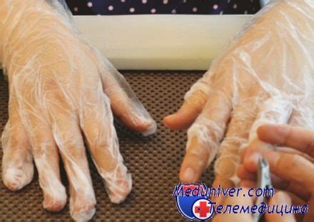 Перчатки для СПА-маникюра и его техника. Как выбрать и применять?