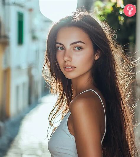12 Most Beautiful Italian Women