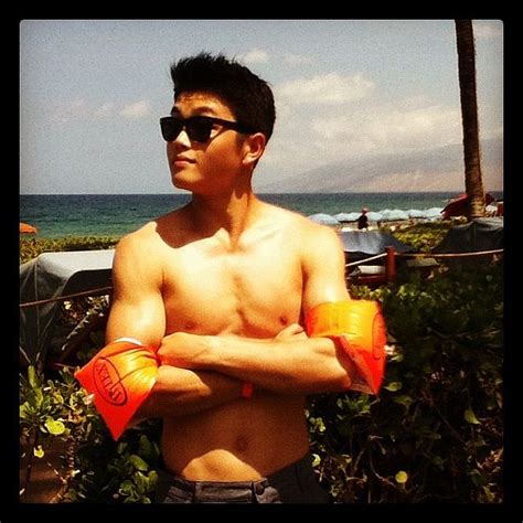 Favorite Hunks & Other Things: Just Because: Alex Shibutani