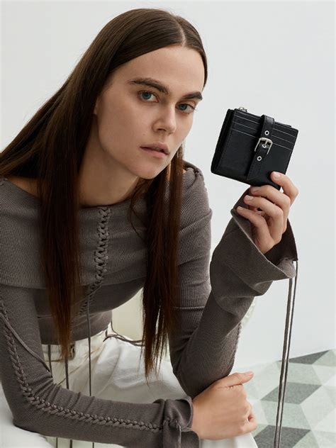 Charles Et Keith 1