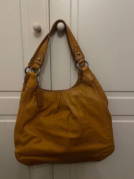 Coach δερμάτινη τσαντα - € 40,00 - Vendora