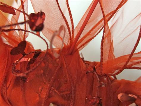 Tutorial: Valentine's Day Dollar Store Wreath » Dollar Store Crafts