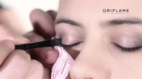 Легкий вечерний макияж от Oriflame by Евгений Зельман - YouTube