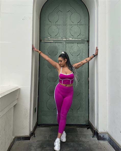 DelilahMoonx - 💗🛍️🩰🎀💅🏻🫶🏻