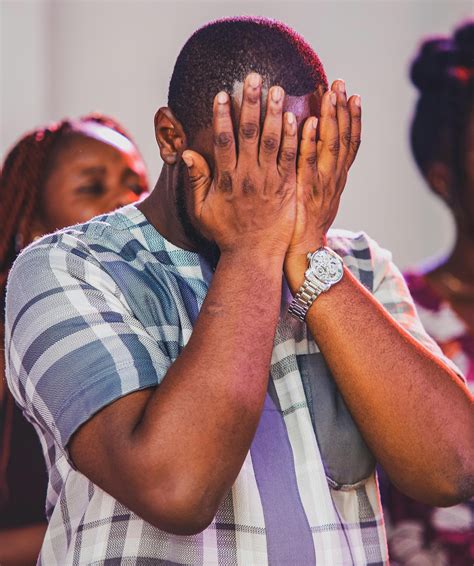 Breaking The Pain Cycle: Chronic Pain Relief With Massage Chairs