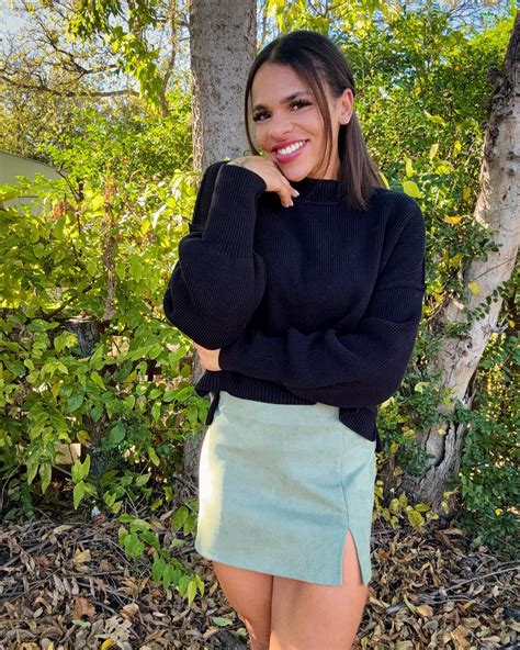 Amber Walker | Loving this weather HARD 😌 | Instagram