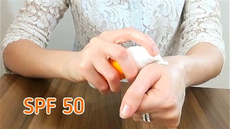Солнцезащитный крем SPF 50 Сибирское здоровье. Siberian wellness - YouTube