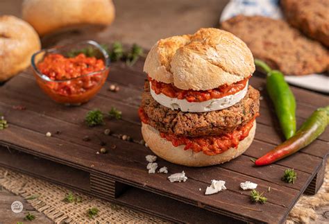 Вегетариански бургер от MateKitchen