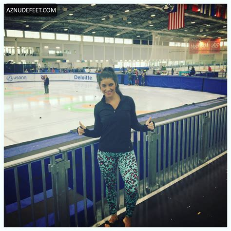 ALLISON BAVER Feet - AZNudeFeet