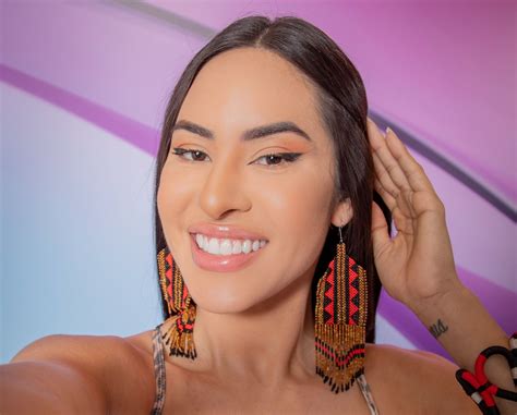 BBB24: conheça Isabelle, dançarina do Boi Garantido de Parintins | CNN