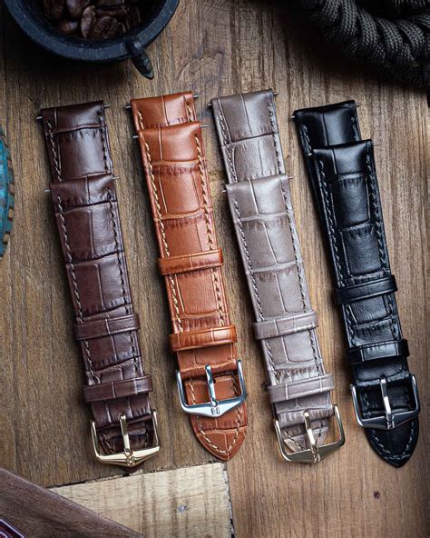 hirsch duke honey alligator grain leather  strap