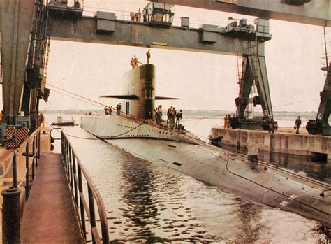 Les Sous Marins Fanta Mes Des Profondeurs 7