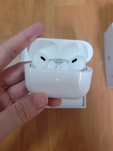 earbuds pro  audio earphones  carousell