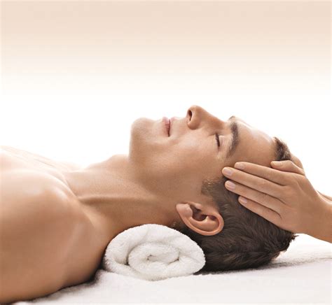 The Surprising Health Benefits Of Male On Male Massage, Backed By Science Image 3