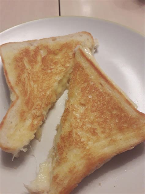 Week 30: Cheese - Simple, Late-Night Grilled Cheese : r/52weeksofcooking