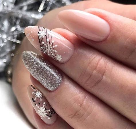 2019 schöne Nageldesigns - 2020 | Beauty hacks nails, Christmas nails ...