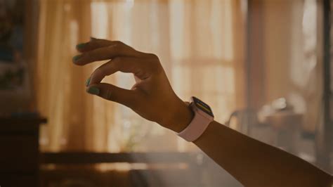 double tap feature  apple  users hands  control cnet