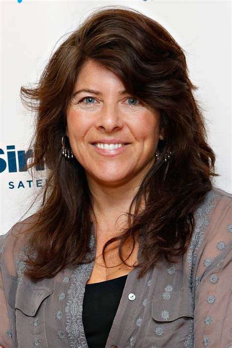 Author Naomi Wolf Sues Bank, Says $300,000 Stolen From Accounts - 12160