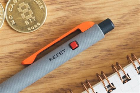 Tactile Turn 8-Bit Pen Is a Must-Have for NES Fans