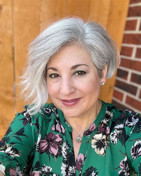 Best Eyeglasses For 60 Year Old Woman at Hazel Anderson blog