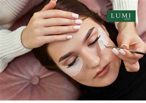 Say Goodbye to Eyebags: Natural Solutions | Lumi Clinic