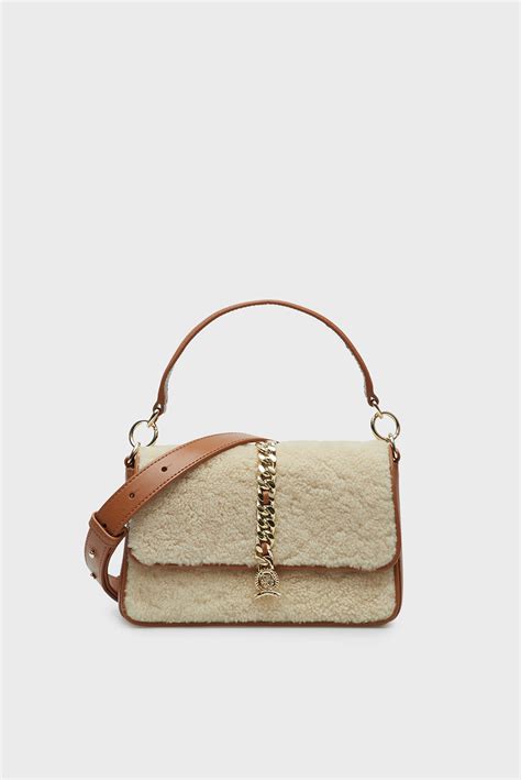 Сумка LUXE LEATHER CROSSOVER SHEARLING Tommy Hilfiger AW0AW15871 — FR Group