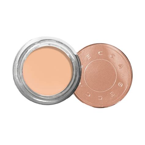Becca + Becca under eye brightening corrector
