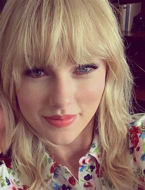 taylor swift    beautiful woman alive