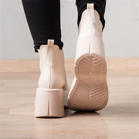 Ripley - BOTAS MUJER NÉBULA NUDE UNCOVER