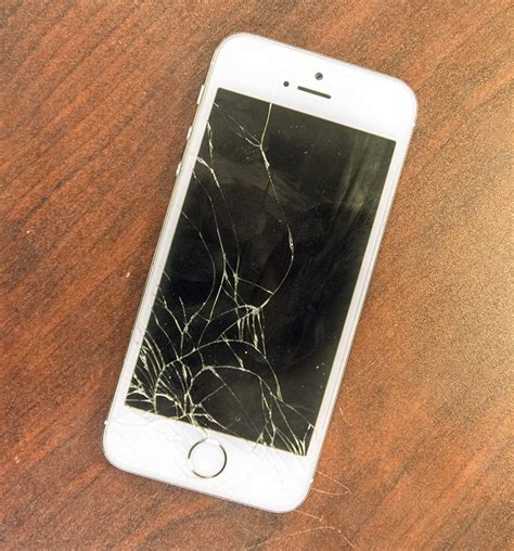 expert iphone cracked screen replacement  nyc