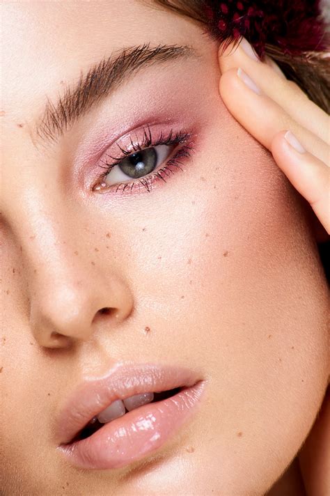 Close Up :: Behance