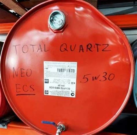 Масло моторное Total Quartz ineo ECS 5w30 купить | Автозапчасти ...
