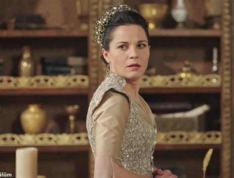 Handan Sultan kimdir nasıl öldü Handan yasak aşk yaşadı mı?