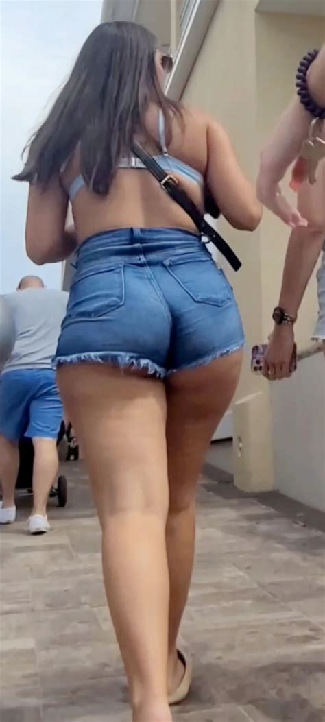 🍑For the Love of Pawgs🍆💦 - Short Shorts & Volleyball - Forum