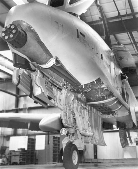 Легендарный штурмовик A-10 пройдёт глобальную модернизацию