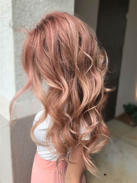 Professional colorists explain how to use rose gold hair hair dye 17