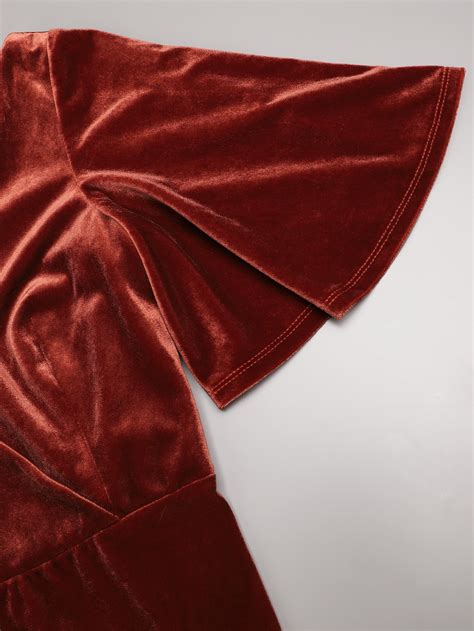 EVER-PRETTY Surplice Neck Flutter Sleeve Velvet Prom Dress | SHEIN USA